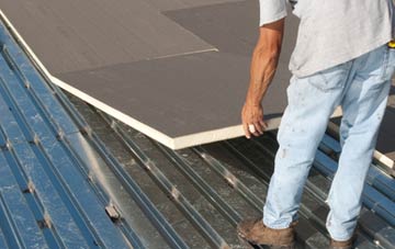 benefits of insulating Four Gotes flat roofing